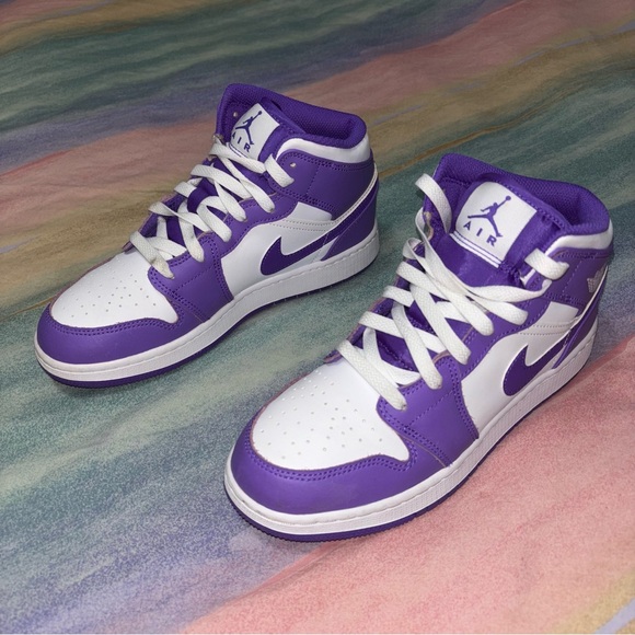 Nike Air Jordan 1 Mid Purple Venom Size 6Y / women’s 7.5 - Picture 3 of 10